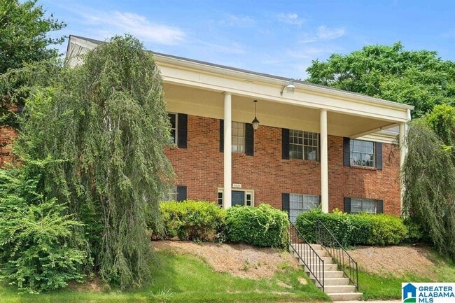 Building Photo - 3425 Sandner Ct Unit D