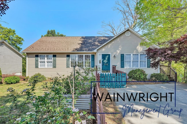 Building Photo - Charming Ranch Convenient Location