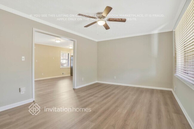 Photo - 2871 Knollview Dr