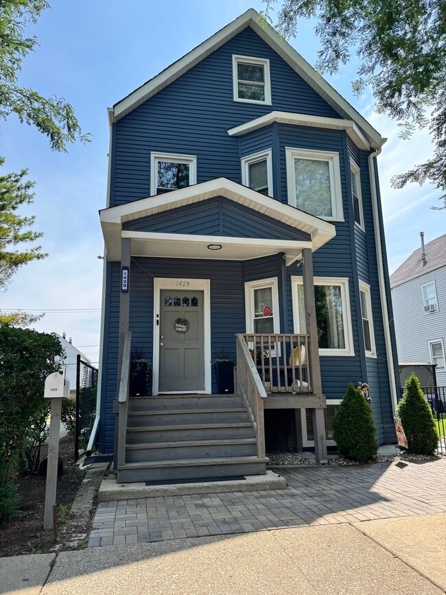 Building Photo - 1429 S 49th Ave Unit 3 Rental