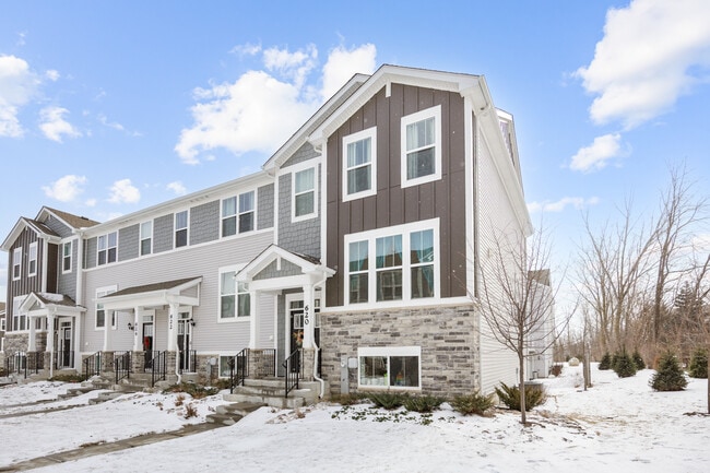 Building Photo - 620 Wolverine Dr