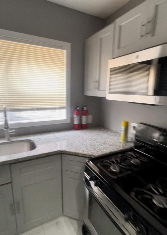 Photo - 3804 N Darien St Unit 3A