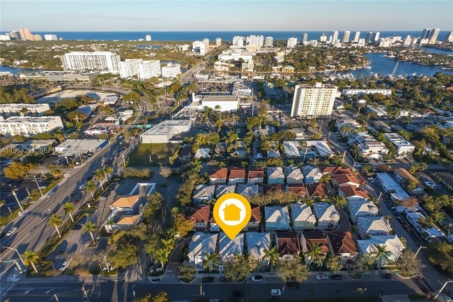 Photo - 912 NE 17th Way