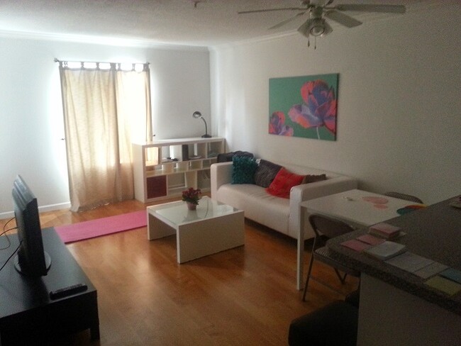 Photo - 3550 Lebon Dr Unidad 6213 Rental