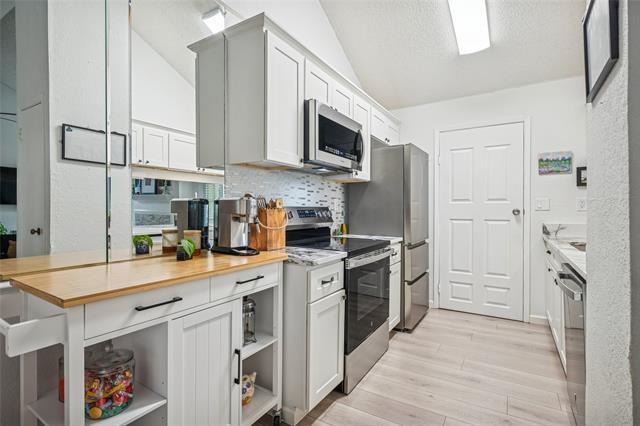 Photo - 5981 Arapaho Rd Unit 404