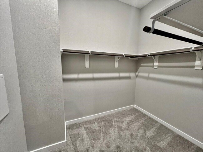 Photo - 6712 Parker Oaks Ln