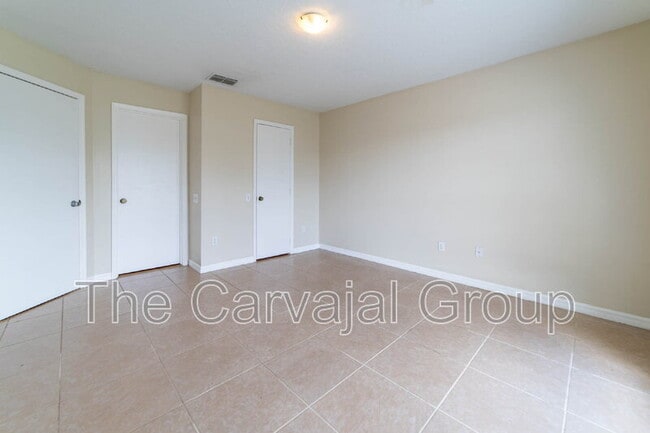 Photo - 8345 Fort Thomas Wy