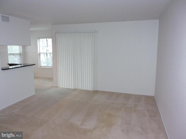Photo - 1712 Abercromby Ct Unit F