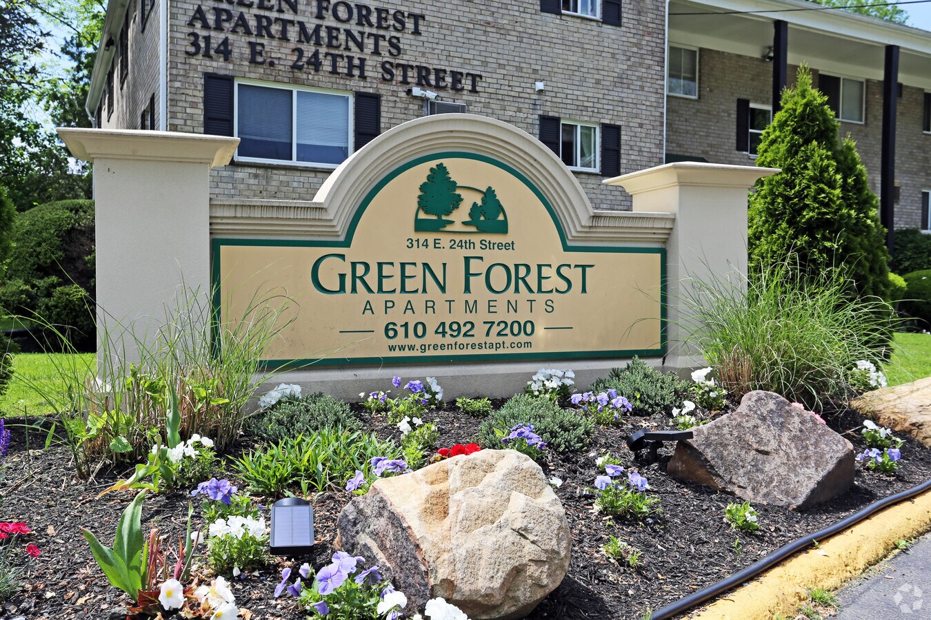 Green Forest Apartments For Rent In Chester Pa Forrent Com