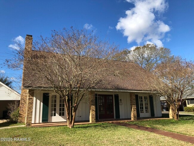 Building Photo - 101 Wisteria Dr Rental