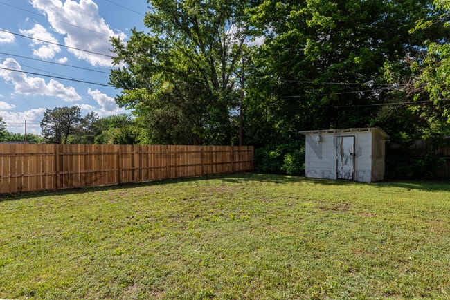 Photo - 2201 S Glendale