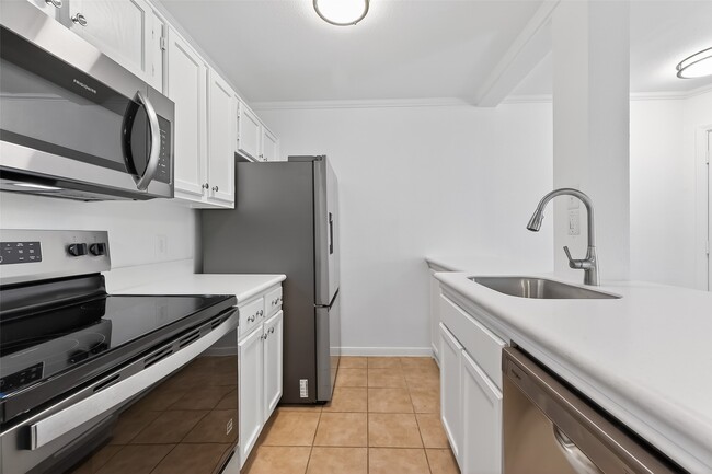 Photo - 3770 Lovers Wood Ln Unit 1006