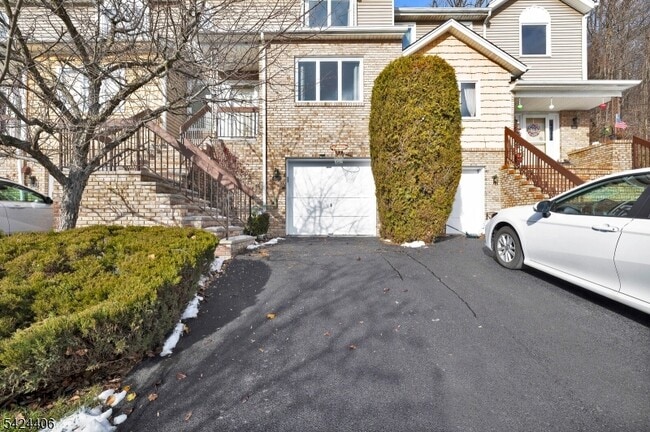 Photo - 48 Edgefield Dr