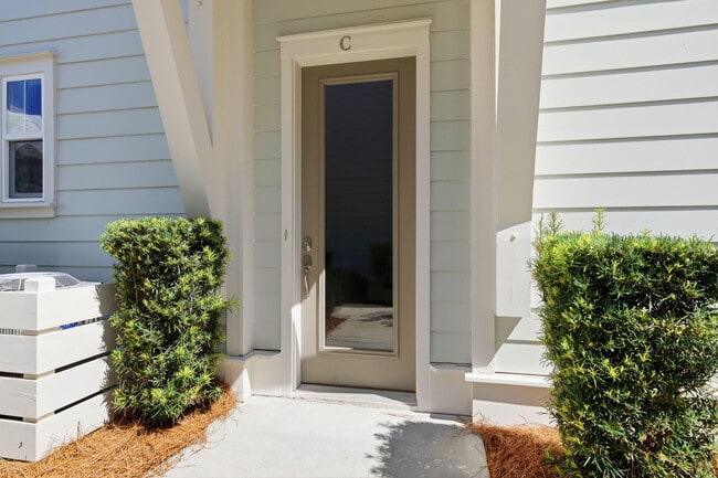 Photo - 26 E Pine Lands Lp