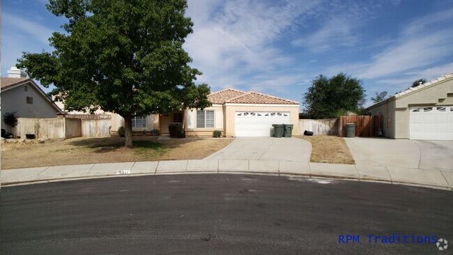 Building Photo - Great 3 + 2 on a Cul-de-Sac in Rosamond Rental