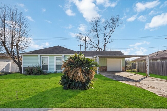 Photo - 5942 Ridgeway Dr