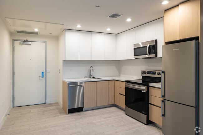1BR, 1BA - The Hummingbird LA - Brand New Rental
