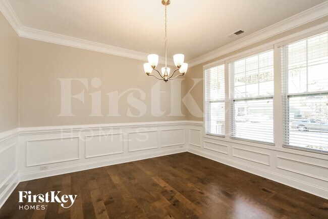 Photo - 3940 Lake Breeze Dr