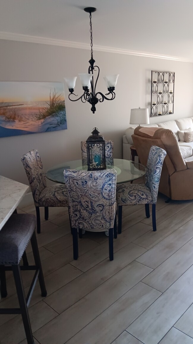 Photo - 320 Horse Creek Dr Unidad 306