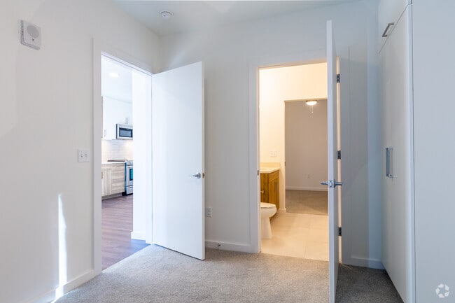 Revel- 1BR, !BA