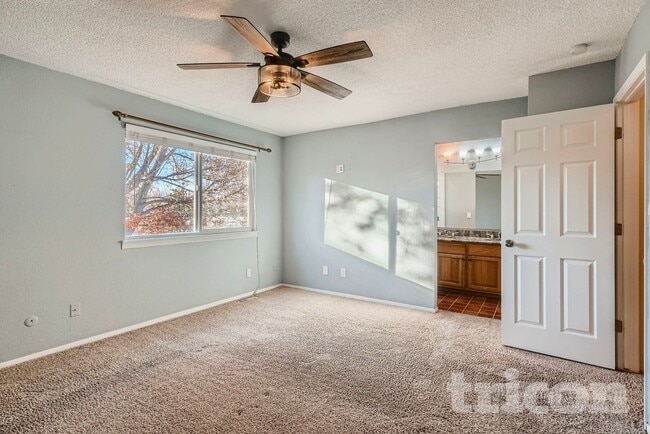 Photo - 5931 S Lima St