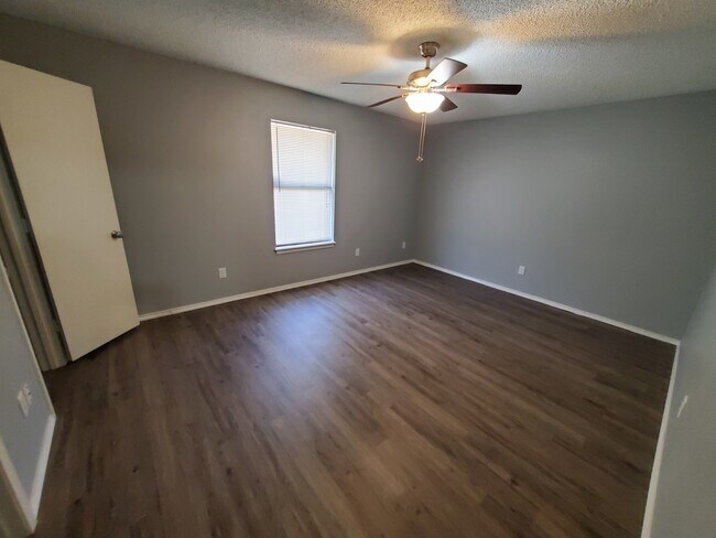 Bedroom 1 - 9602 Orlando Ave Unidad B