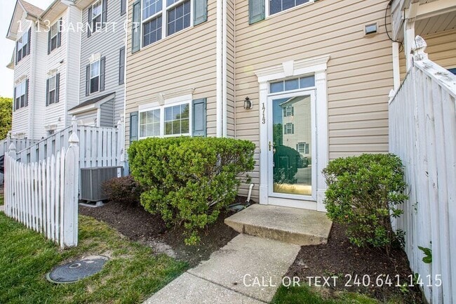 1713 Barnett Ct