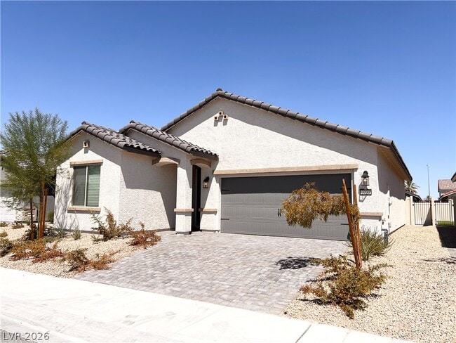 Photo - 3232 Lahontan St