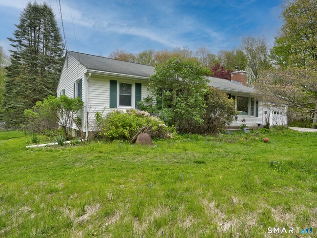 384 Woodland Rd