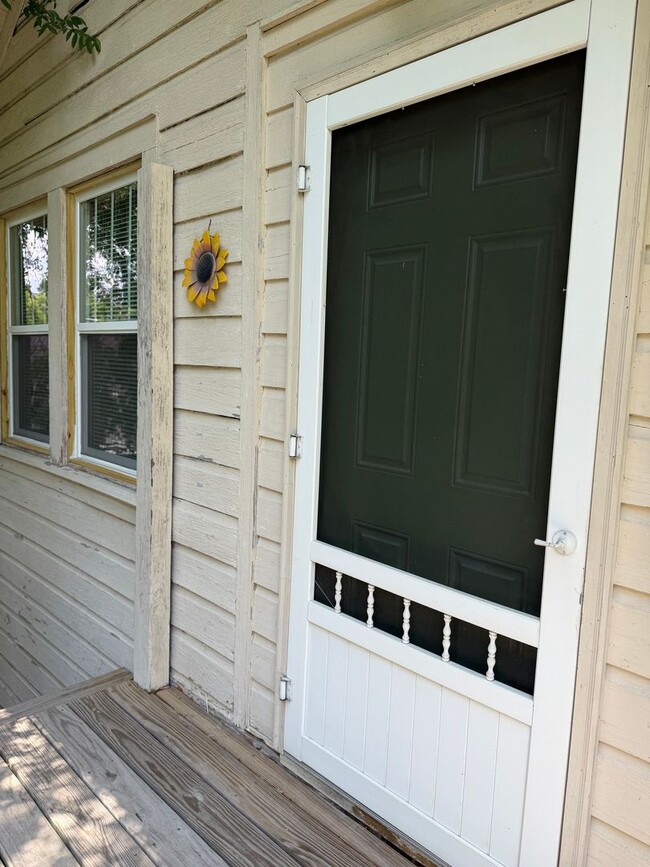 Photo - Exclusively Offered by Muse Realty Rentals, LLC