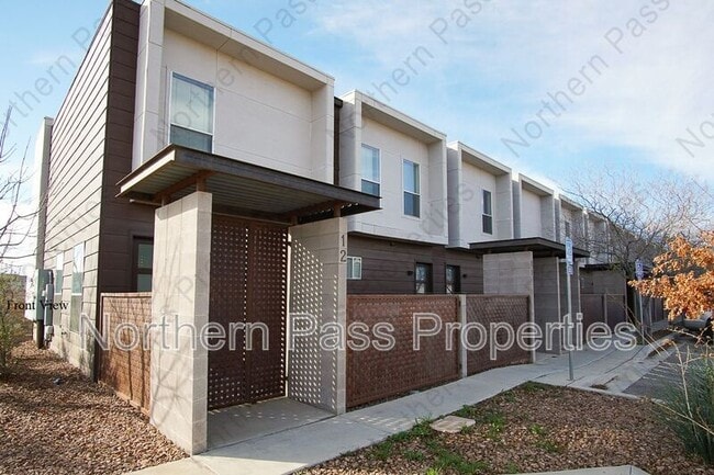 Building Photo - 6262 Woodrow Bean Transmountain Rental
