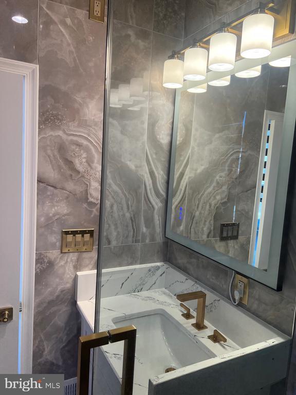 Photo - 6063 Soho Wy