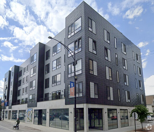 Building Photo - 4806 N Magnolia Ave Rental