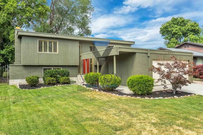 Building Photo - 6842 S Enchanted Dr Rental