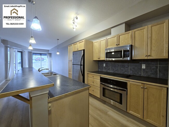 Photo - 10503 98 Ave NW