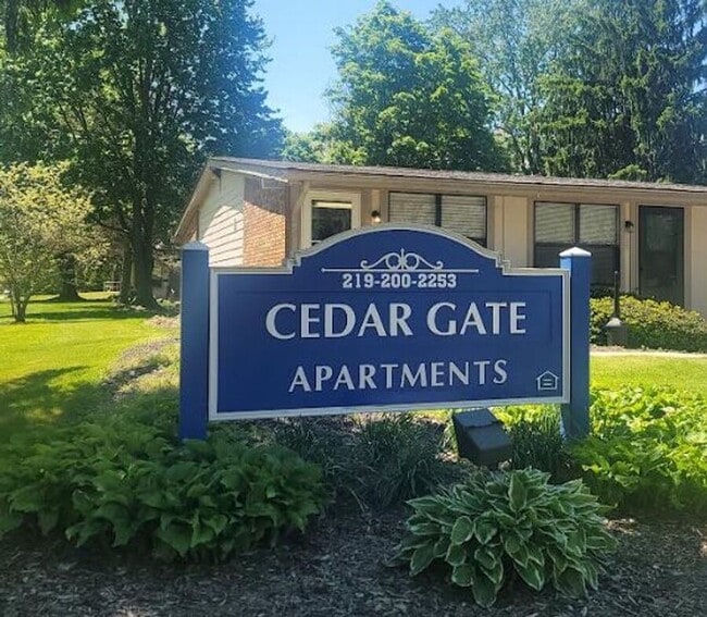 Building Photo - 552 Cedar Gate Ct Unit 552