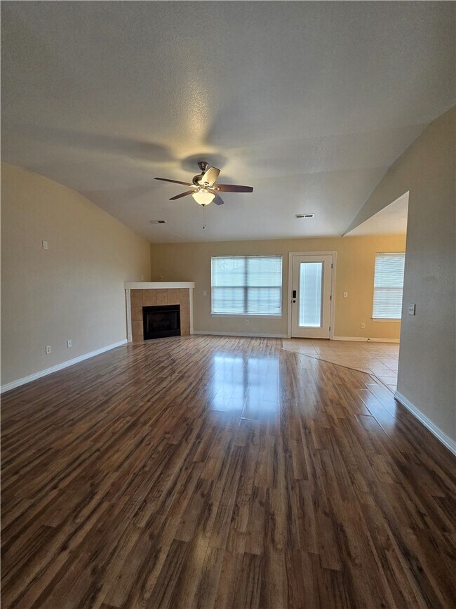 Photo - 3505 SW Carriageway Ave