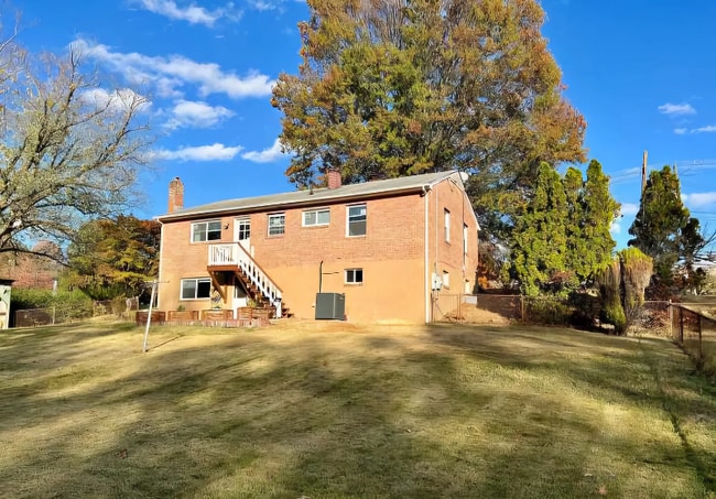 Photo - 338 Brightseat Rd