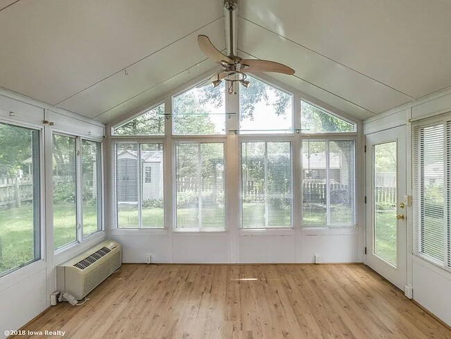 Photo - 3516 Breckenridge Dr