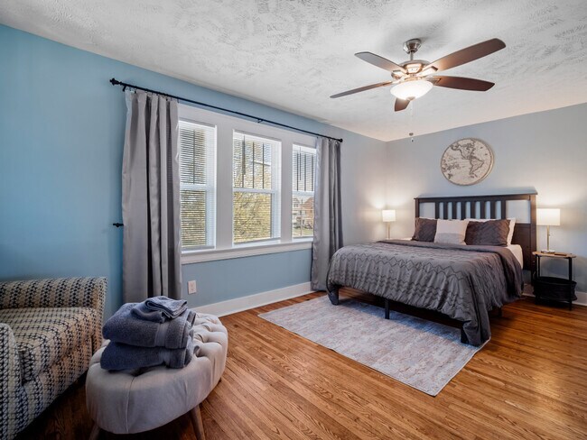 Photo - 3222 West Blvd Unidad ID1061043P