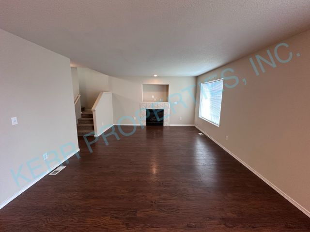 Photo - 1111 SW 6th Way