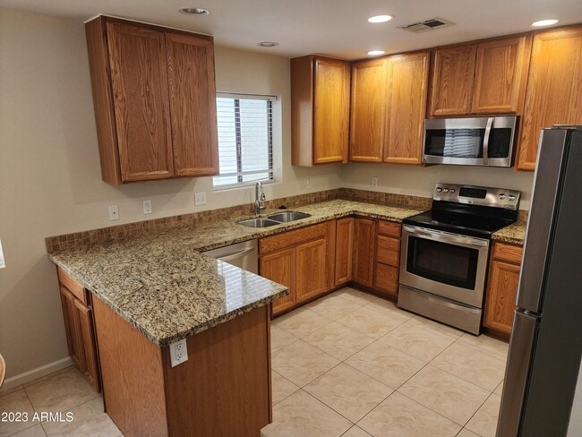 Photo - 14213 N Brunswick Dr