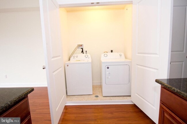 Photo - 6040 Market St Unit 3