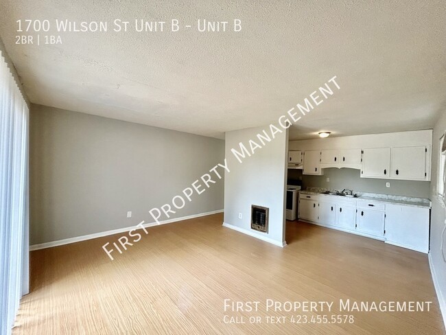 Photo - Close to Downtown: 2Bed/1.5Bath w Laundry ... Unit B