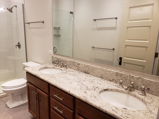 Photo - 4351 N Hermitage Ave Unidad 2N