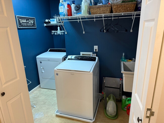 Photo - 8824 Spindlewood Ln