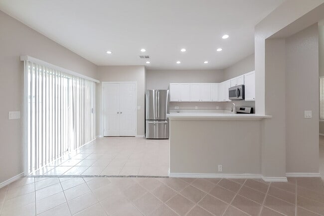 26138 Flinton Dr