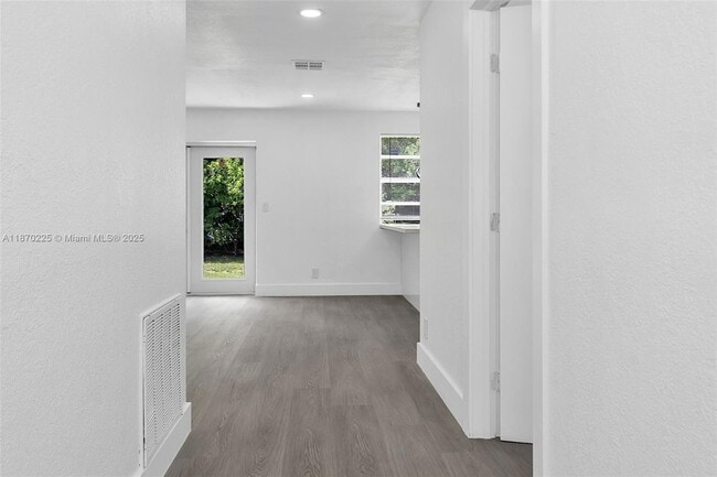 Photo - 1402 NW 19th St