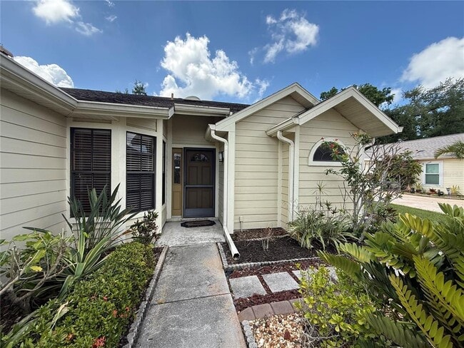 Photo - 5025 82nd Way E