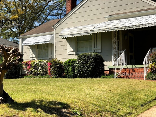 Building Photo - 2807 Mallory St